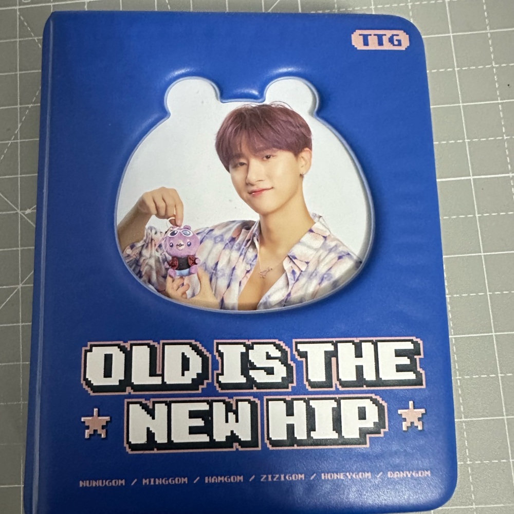 Monsta X Twotuckgom collectbook